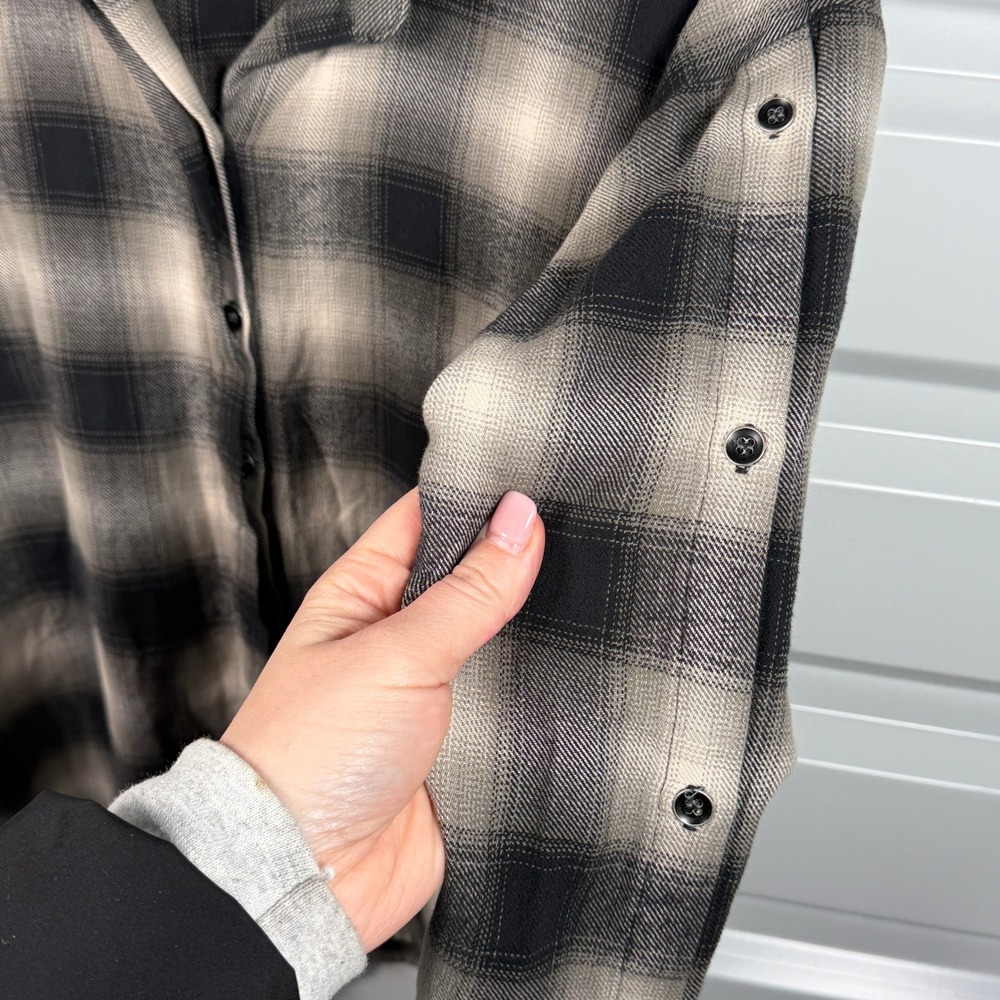 Cloth & Stone Womens Grey Black Plaid Cotton Flannel Button Down Shirt Small‎ - Picture 2 of 4